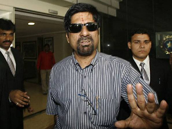 Srikkanth offered resignation after Test debacle Srikkanth offered resignation after Test debacle