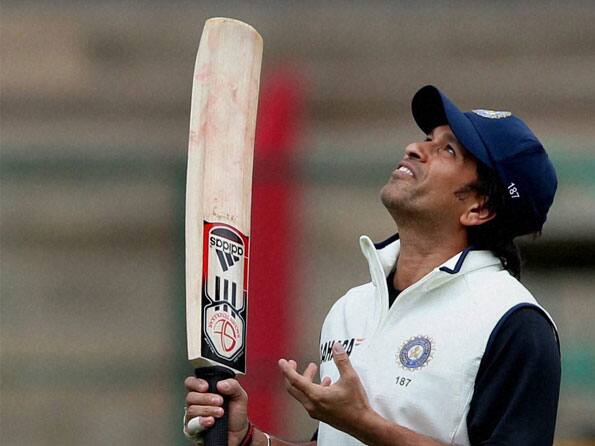 Kapil Dev, Mohammad Azharuddin back Sachin Tendulkar to continue Kapil Dev, Mohammad Azharuddin back Sachin Tendulkar to continue