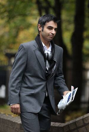 London jury fails to reach unanimous decision on spot-fixing trial London jury fails to reach unanimous decision on spot-fixing trial