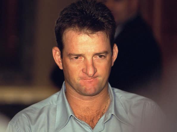 Mark Waugh censures MS Dhoni, calls him a passive captain