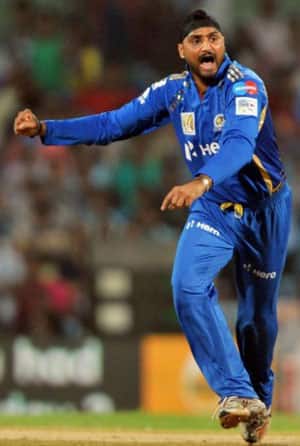 IPL 2012: Shaun Pollock backs Harbhajan Singh to regain form