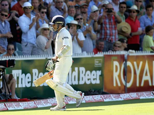 Cricket Australia withdraws Hindi advertisements promoting tobacco Cricket Australia withdraws Hindi advertisements promoting tobacco