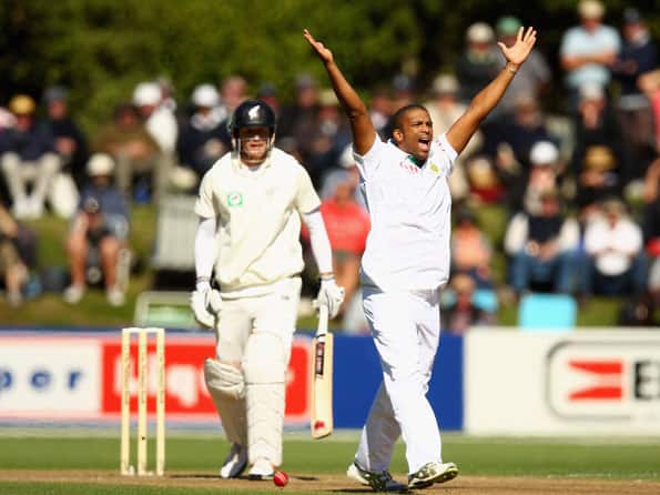 Morkel, Philander strikes leave New Zealand struggling at 144/5 at tea Morkel, Philander strikes leave New Zealand struggling at 144/5 at tea