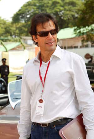 Pakistani Taliban deny issuing life threat to Imran Khan Pakistani Taliban deny issuing life threat to Imran Khan