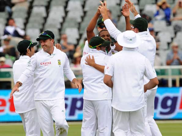 South Africa make early inroads against Australia 