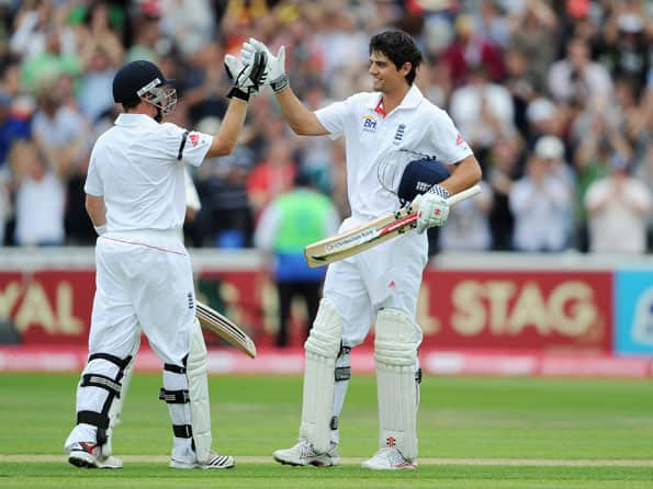 Alastair Cook, Ian Bell help England triumph in first Test Alastair Cook, Ian Bell help England triumph in first Test