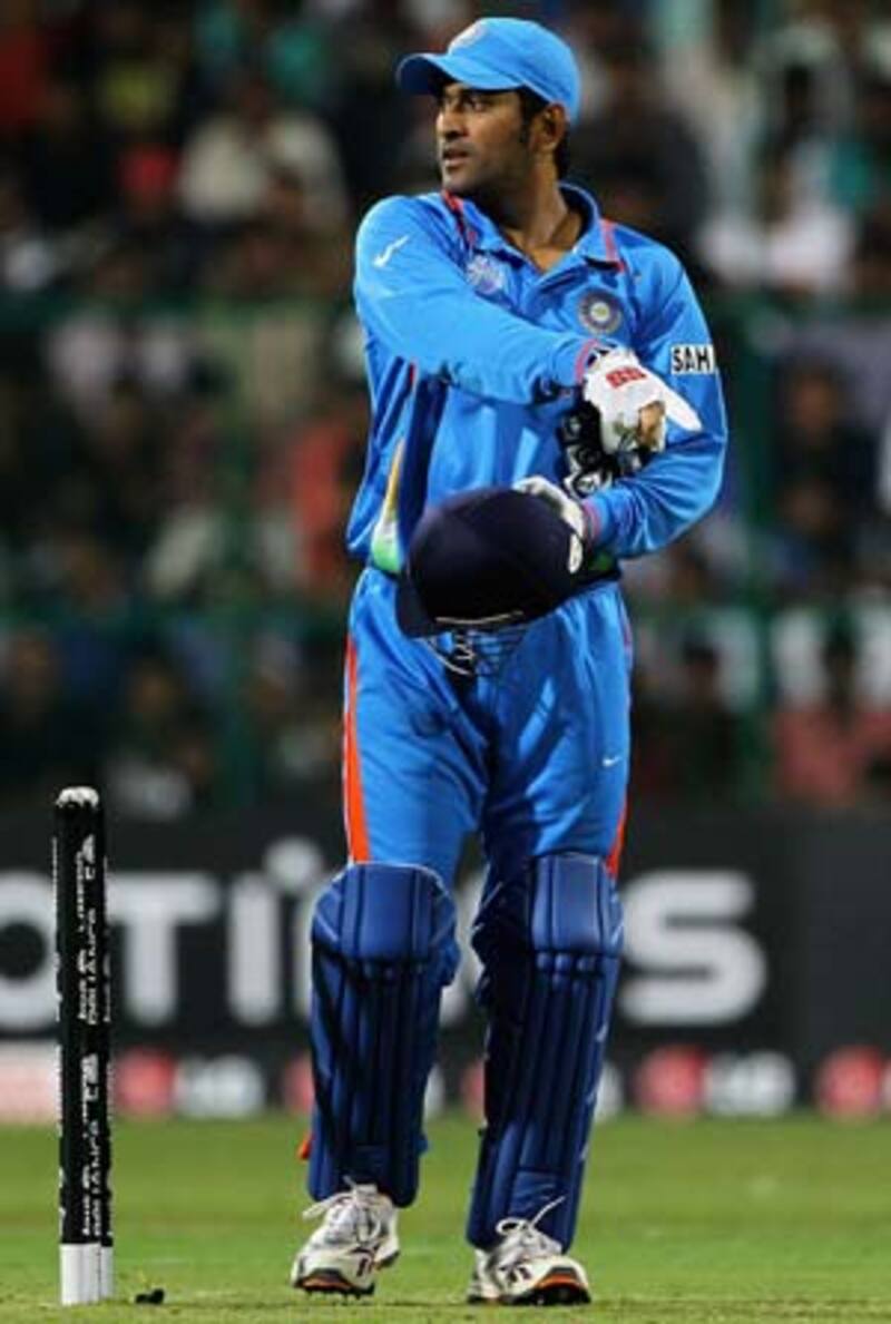 MS Dhoni is blessed with natural abilities like Ian Botham: Mike Brearley 