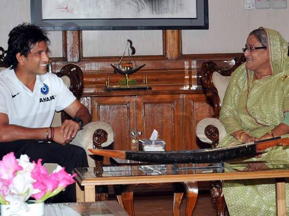 Sachin Tendulkar meets Bangladesh PM Sheikh Hasina - Cricket Country