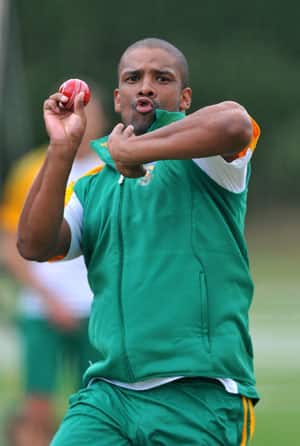 Vernon Philander moves up in the ICC Test rankings