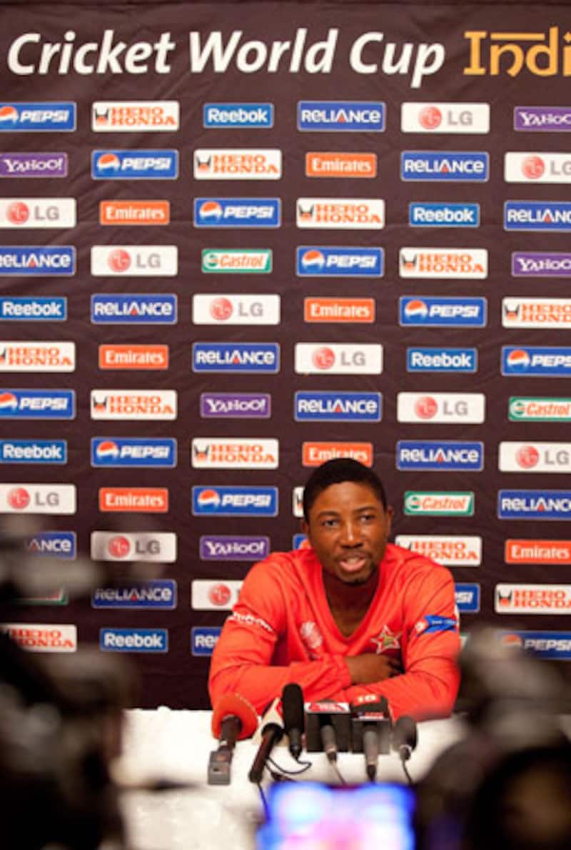 Zimbabwe to bank on spinners against Australia 