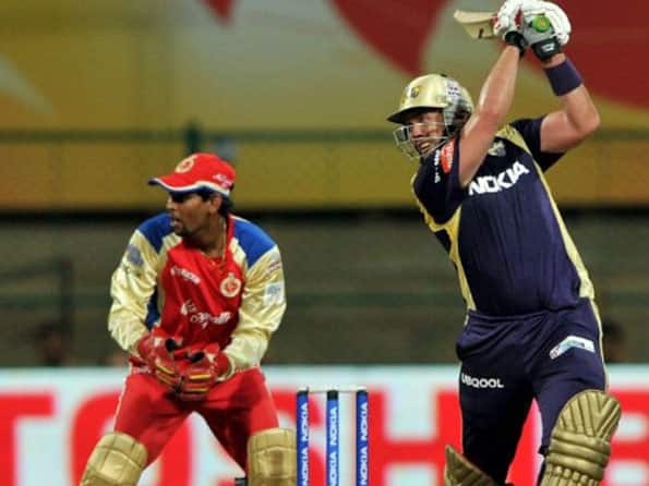 Live Score CLT20: RCB vs KKR Live Score CLT20: RCB vs KKR
