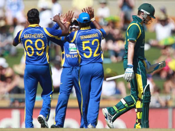 Australia win the toss, elects to bat against Sri Lanka at Hobart