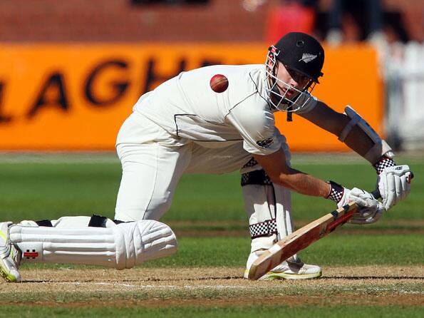 SA smell victory on final day as Williamson puts up a brave fight