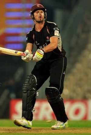 Nick Compton completes 1,000 first-class runs after being denied of a record