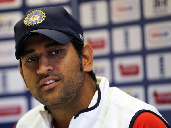 Dhoni wishes 'Happy Diwali' to countrymen, after England whitewash Dhoni wishes 'Happy Diwali' to countrymen, after England whitewash