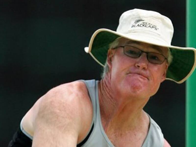 Gloucestershire extends contract with John Bracewell