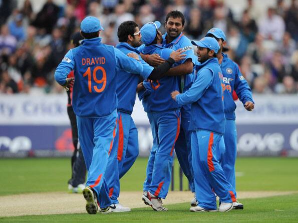 England wins the toss, elects to field first in 4th ODI England wins the toss, elects to field first in 4th ODI
