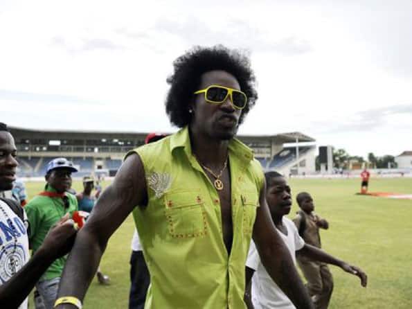 Gayle signed by Sydney Thunders Gayle signed by Sydney Thunders