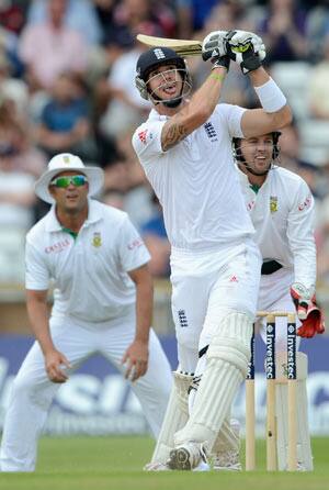 Andrew Strauss stays mum over Kevin Pietersen retirement speculation Andrew Strauss stays mum over Kevin Pietersen retirement speculation