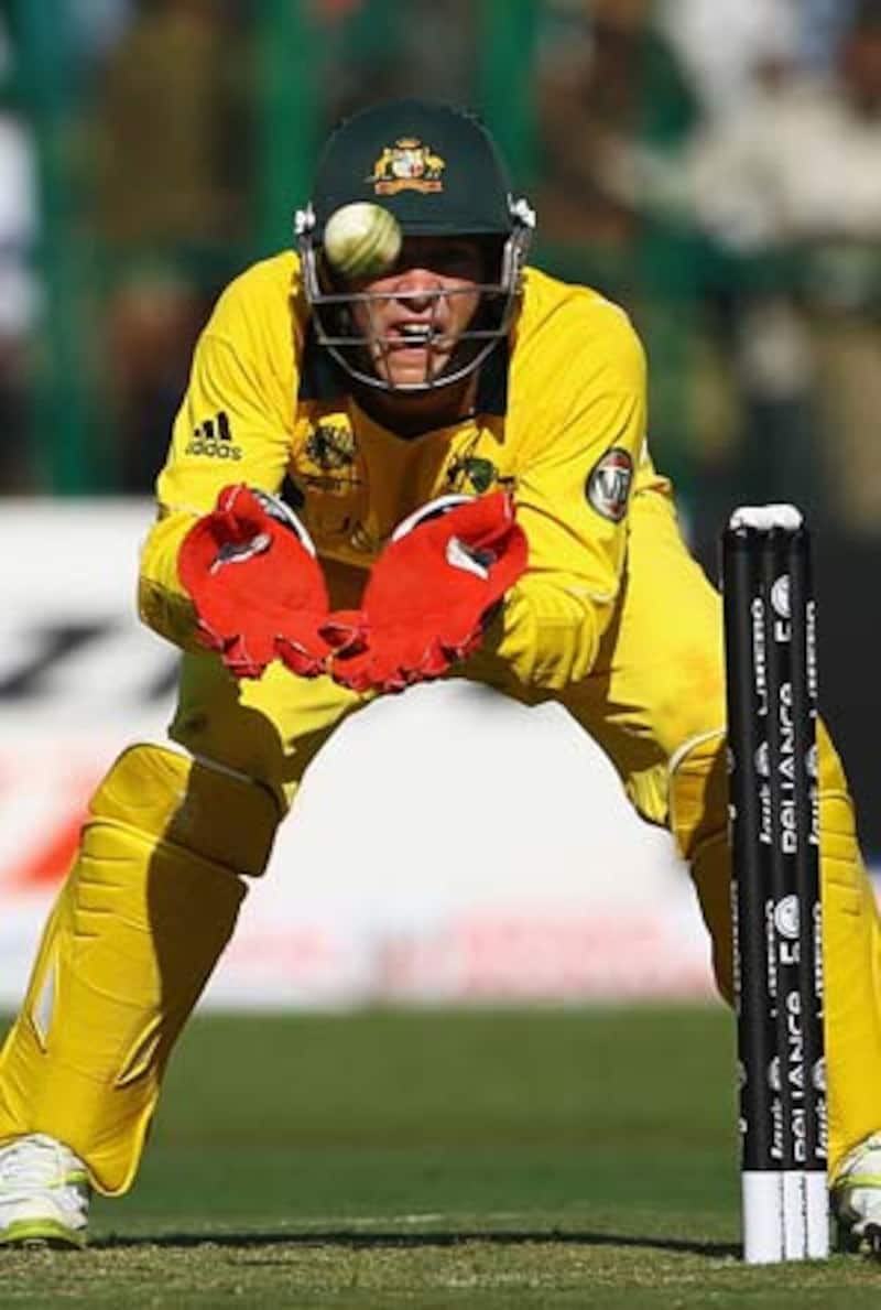 Finger injury puts Tim Paine's career in jeopardy