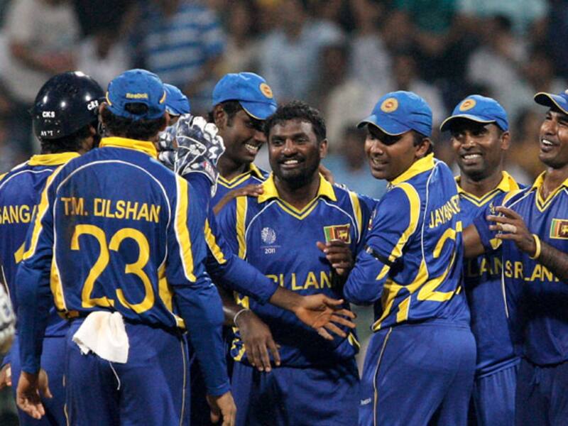 Muralitharan inspires Sri Lanka to 112-run win