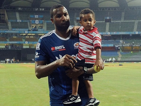 IPL 2012: Sachin Tendulkar has taught how to approach the game, says Kieron Pollard IPL 2012: Sachin Tendulkar has taught how to approach the game, says Kieron Pollard