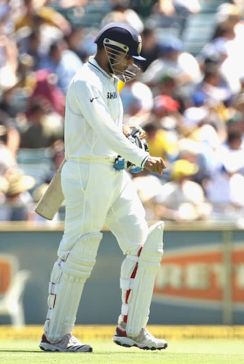 Coach finds no shortcomings in Virender Sehwag's reflexes