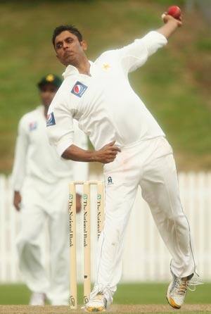 Pakistan close to victory against Bangladesh in first Test Pakistan close to victory against Bangladesh in first Test