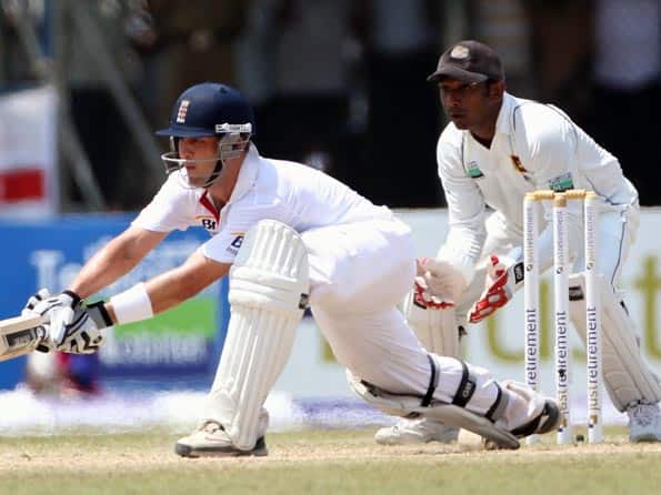 Jonathan Trott holds fort for England as Sri Lanka gain command Jonathan Trott holds fort for England as Sri Lanka gain command