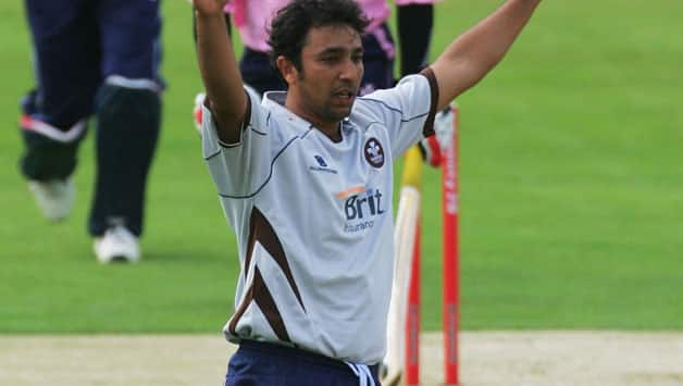 CLT20 2012: Azhar Mahmood s five-wicket haul restricts Hampshire to 121