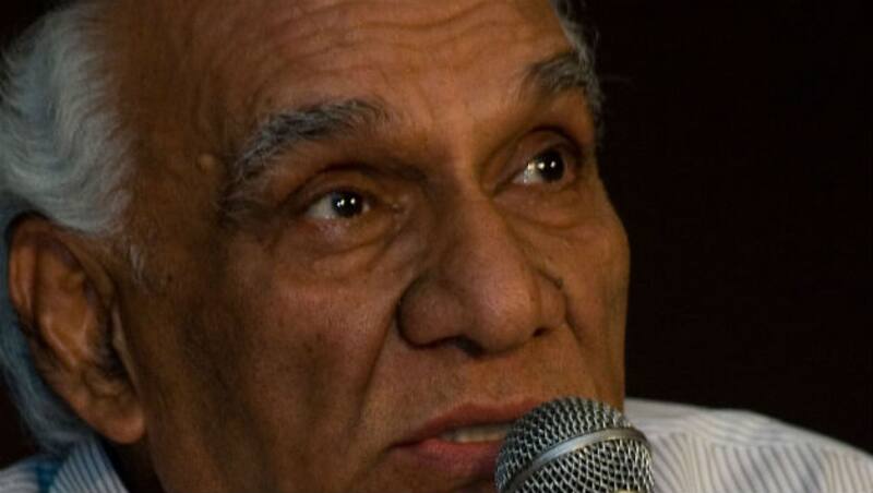 Indian cricketers express grief over demise of Yash Chopra