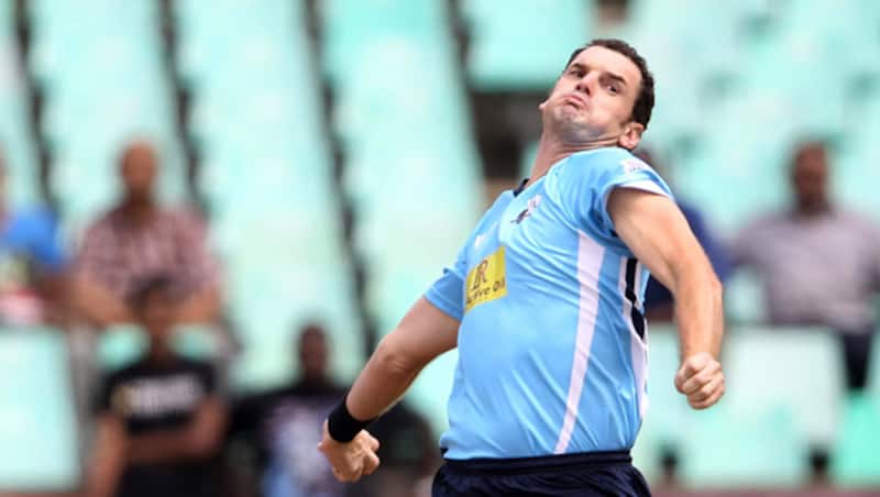 Live Cricket Score: Perth Scorchers vs Auckland Aces Champions League T20 2012 match at Centurion