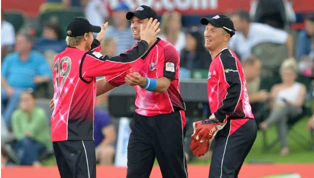 CLT20 2012: Sydney Sixers pull off thrilling victory against Nashua Titans, enter final