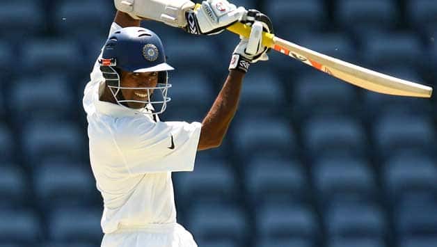 Ranji Trophy 2012: Wasim Jaffer's half-century takes Mumbai to 262/7 against Bengal on Day One Ranji Trophy 2012: Wasim Jaffer's half-century takes Mumbai to 262/7 against Bengal on Day One