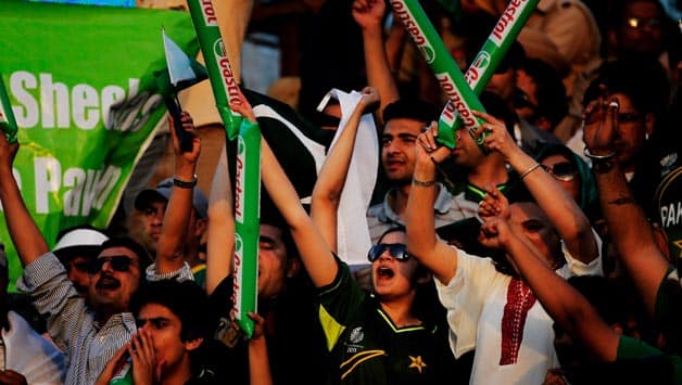 Pakistan cricket fans Pakistan cricket fans