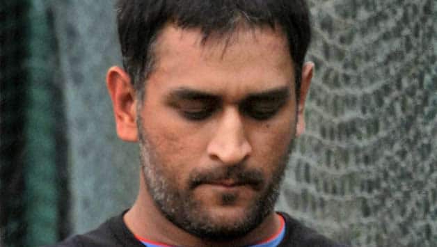 MS Dhoni praises England, critises pitch after series loss MS Dhoni praises England, critises pitch after series loss