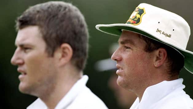 Stuart MacGill backs Shane Warne Test return Stuart MacGill backs Shane Warne Test return