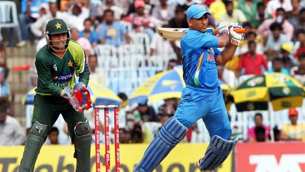 MS Dhoni's criticism akin to questioning Sachin Tendulkar's run-making skills, says coach MS Dhoni's criticism akin to questioning Sachin Tendulkar's run-making skills, says coach