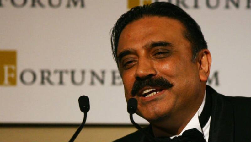 India vs Pakistan 2012: Asif Ali Zardari won't visit India to watch the series
