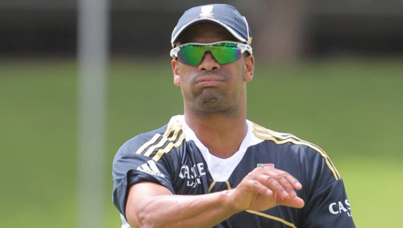 Vernon Philander included in South Africa squad for first Test against Pakistan