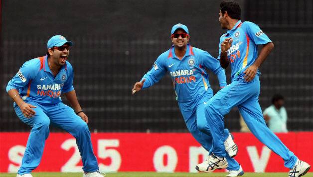 Live Cricket Score India vs Pakistan 2012-13: Second ODI match at Kolkata