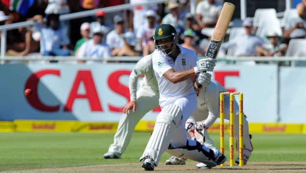 Live Cricket Score - South Africa vs New Zealand, first Test match at Cape Town - Day Two