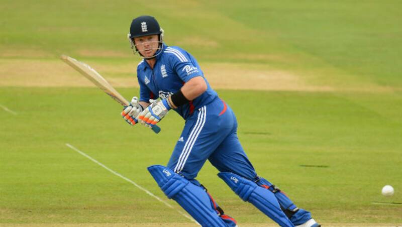 Ian Bell century lifts England to huge total against Delhi