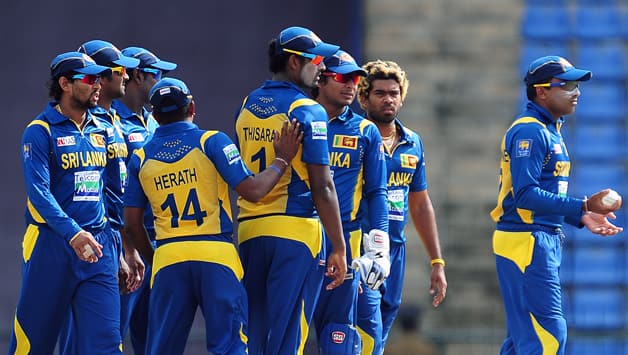 Live Cricket Score Australia vs Sri Lanka 2012-13: First ODI match at Melbourne Live Cricket Score Australia vs Sri Lanka 2012-13: First ODI match at Melbourne