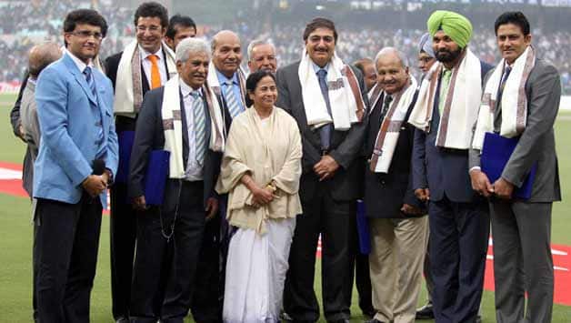 PCB gifts silver-coated Quran to Mamata Banerjee