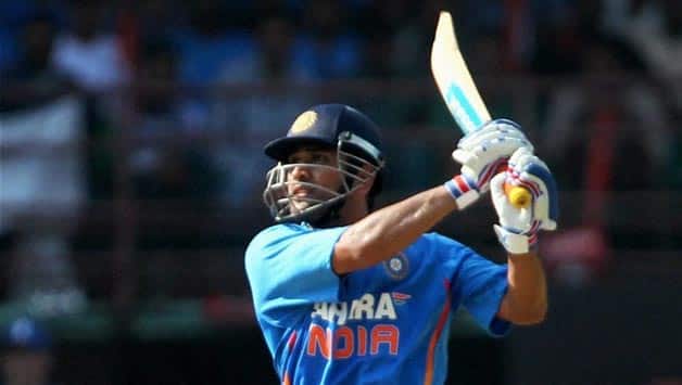 Live Cricket Score India vs England 2012-13: 5th ODI match at Dharamsala