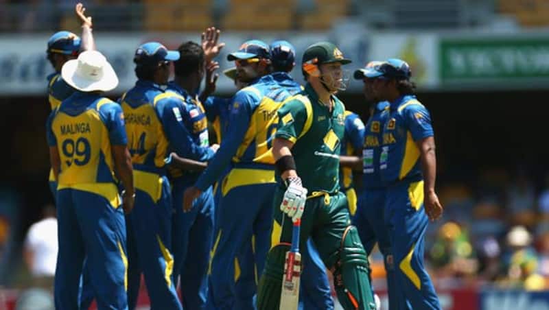 Australia bowled out for lowest ODI total against Sri Lanka in third tie at Brisbane