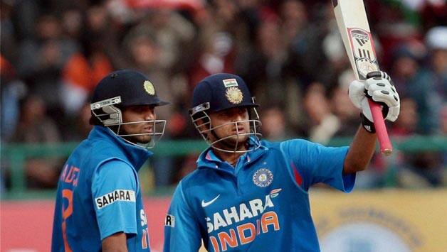 Suresh Raina half-century lifts India to 226 against England in fifth ODI at Dharamsala