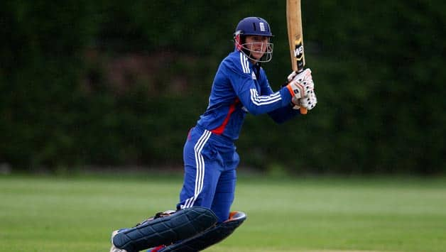 ICC Women's World Cup 2013: England set 239-run target against Sri Lanka