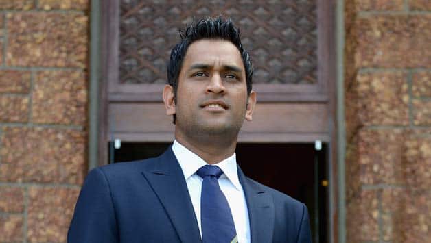 IIM Ranchi invites Mahendra Singh Dhoni for placement tips